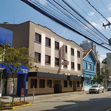 Hotel Mattes Жоинвили Экстерьер фото